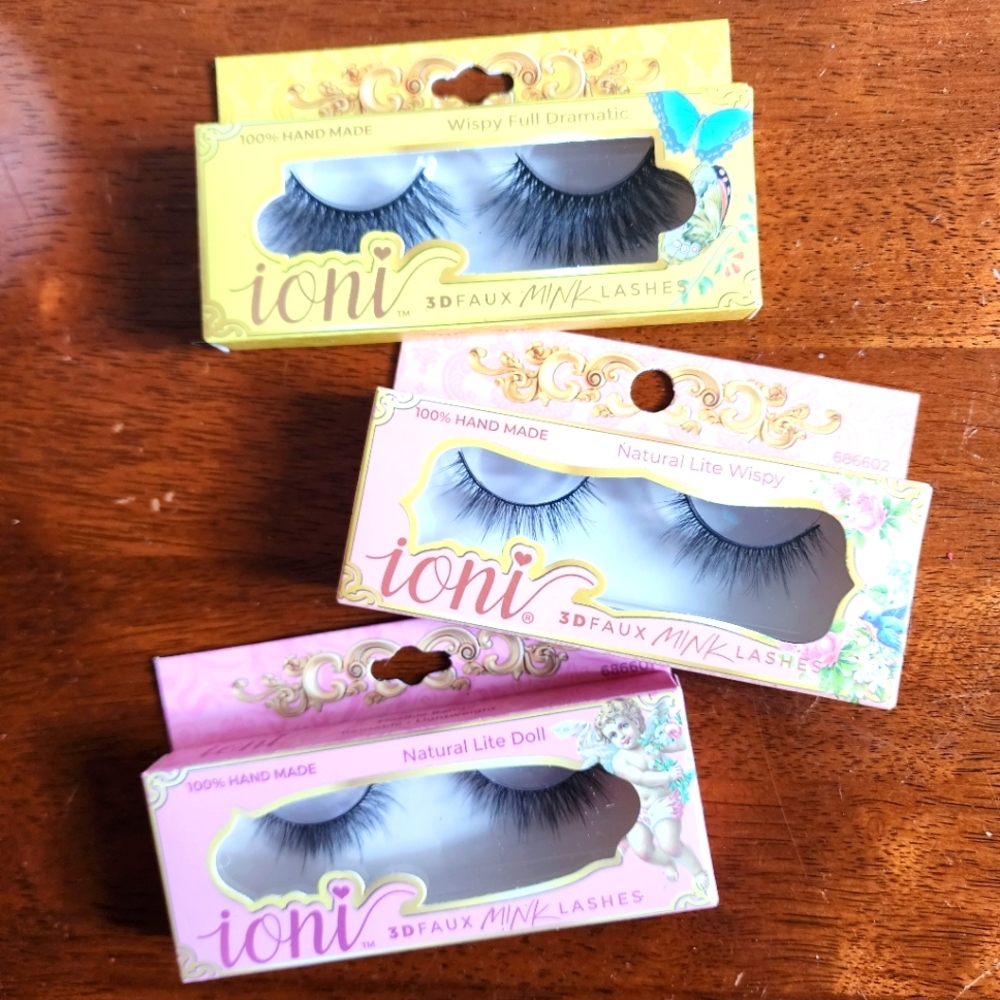 BNIB》ioni 100% Handmade 3D Faux Mink Lashes (3/$15)